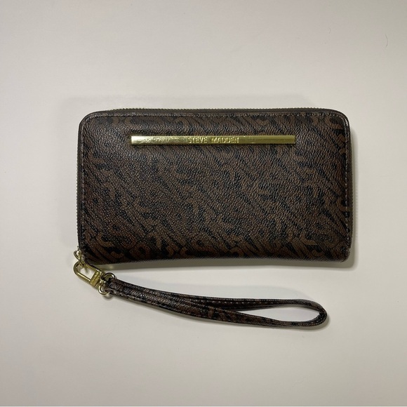 Steve Madden Wallet Large Zip Around Brown Leather Gold Wristlet Wrist Strap - Picture 2 of 11